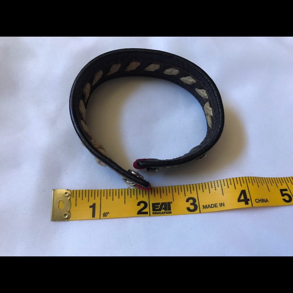 Handmade Leather Bracelet - Picture 4 of 6